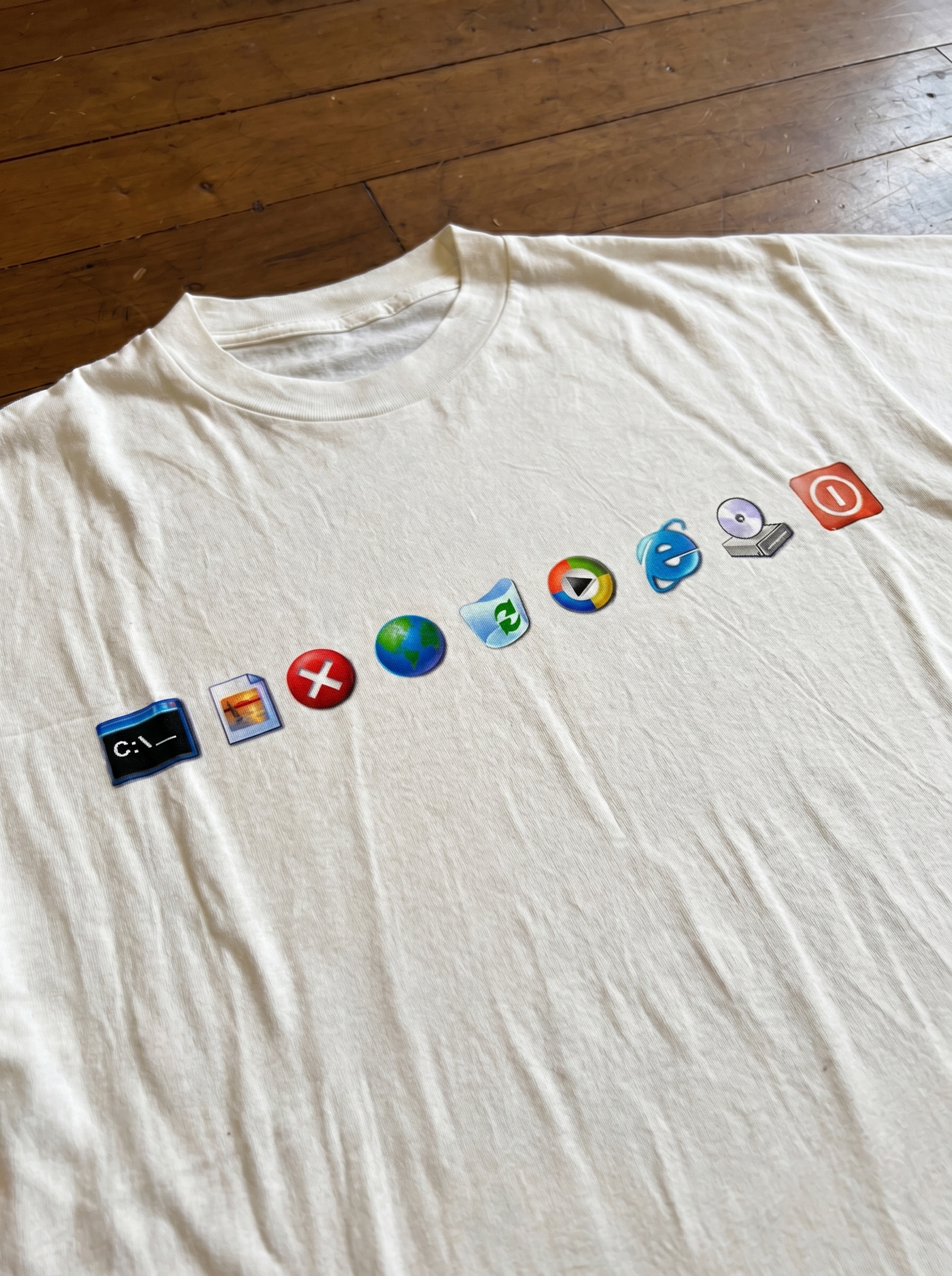 icons tee