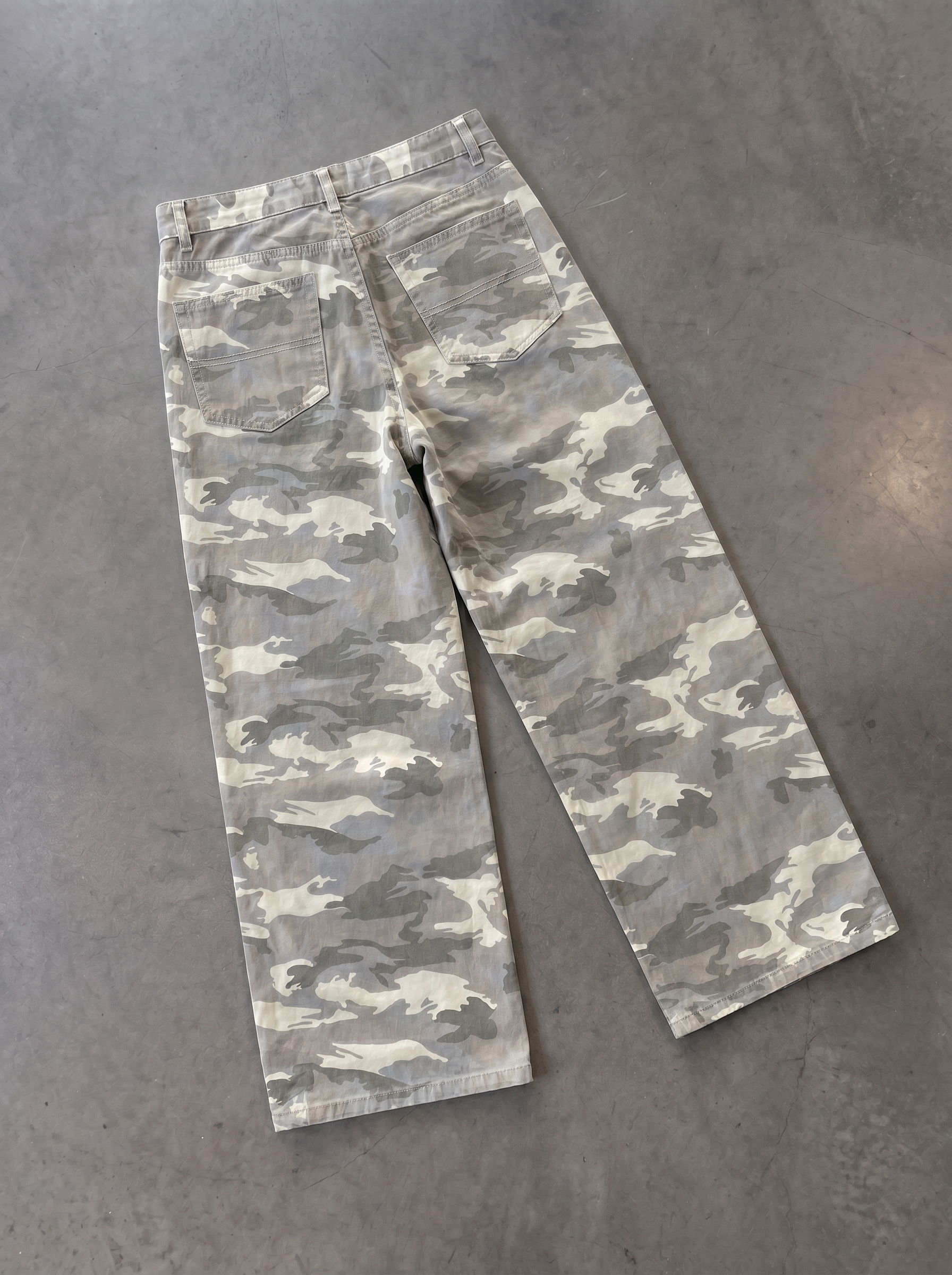 light camo jeans