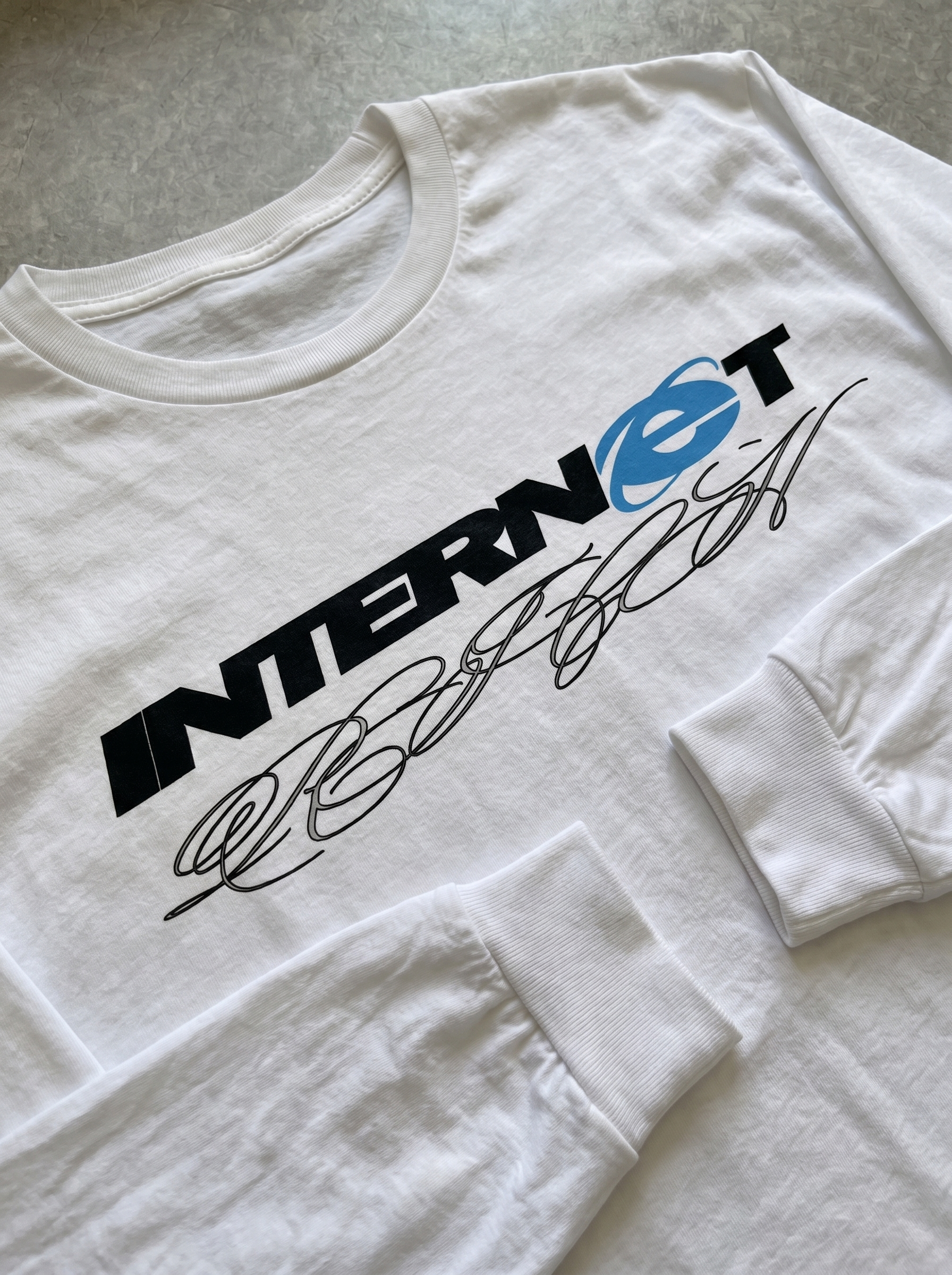 internet rich long sleeve